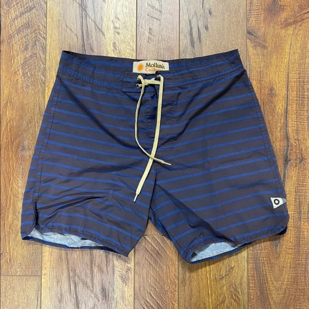 Mollusk boardshort size 30